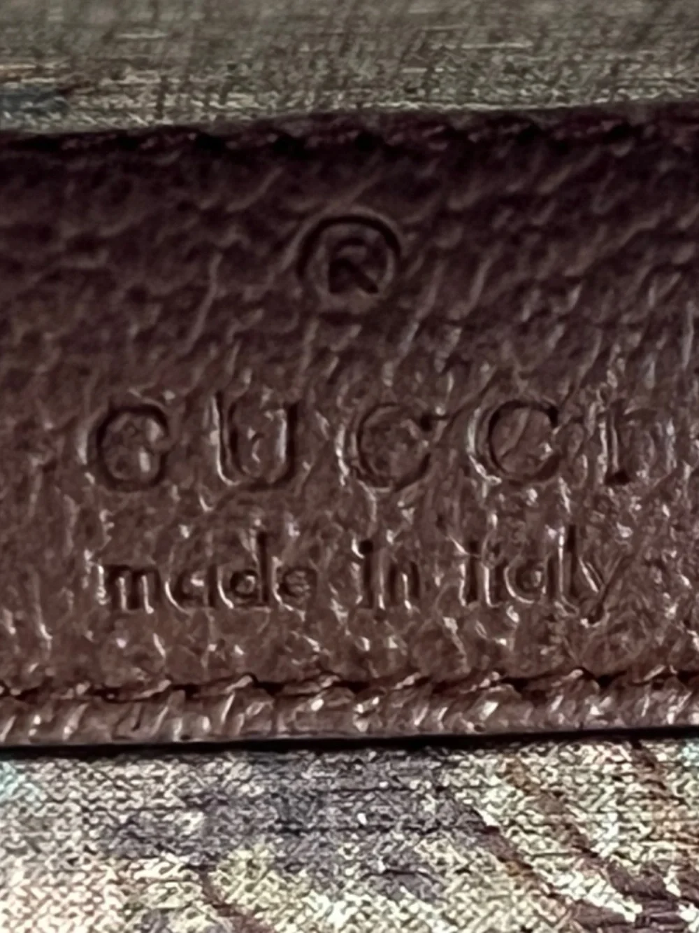 Gucci Women's Bag Rigid Jewelry Accessory Case Beaty Box GG Canvas Gold Lock Key